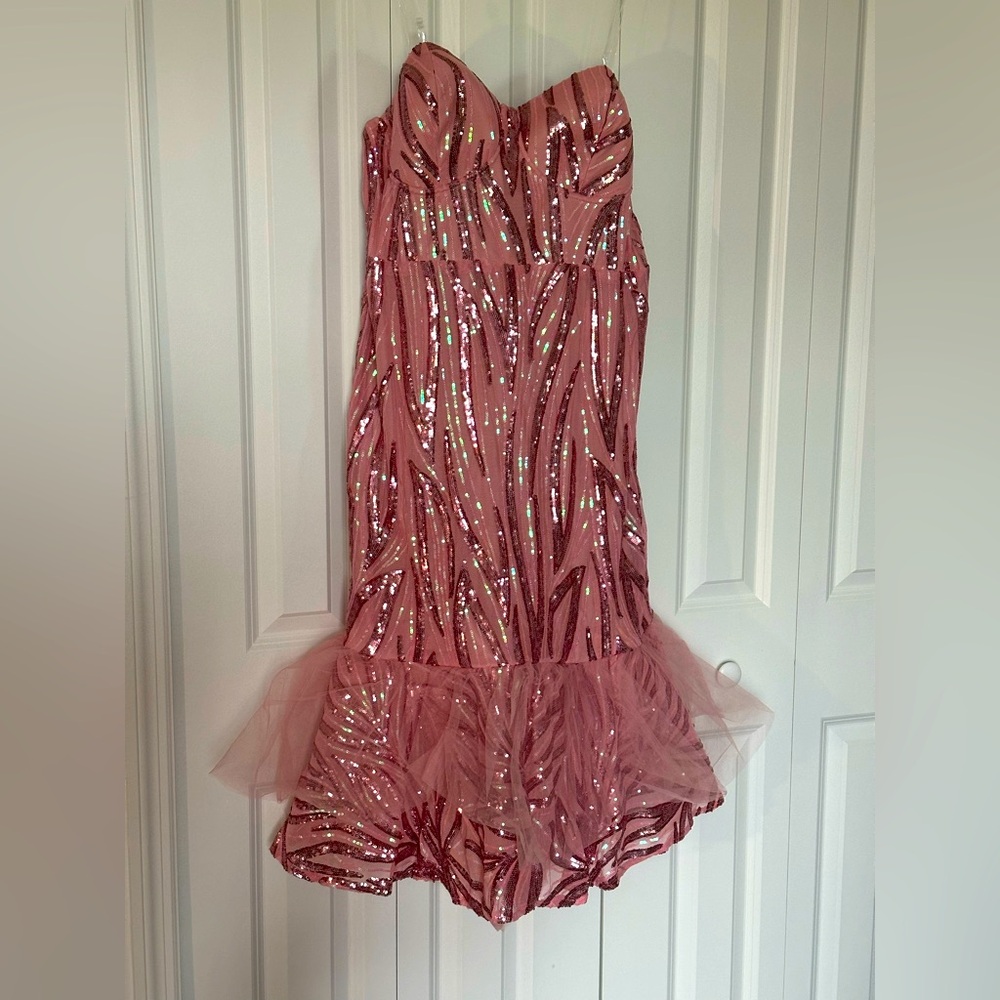 SHEIN Red Ruffled Tiered Sweetheart Dress
